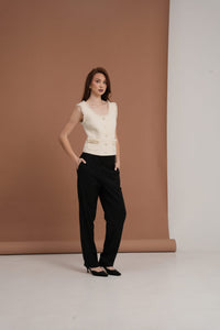 Statua Õ Trousers