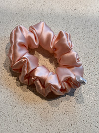 Natural Silk Scrunchie