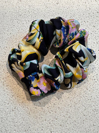 Natural Silk Scrunchie