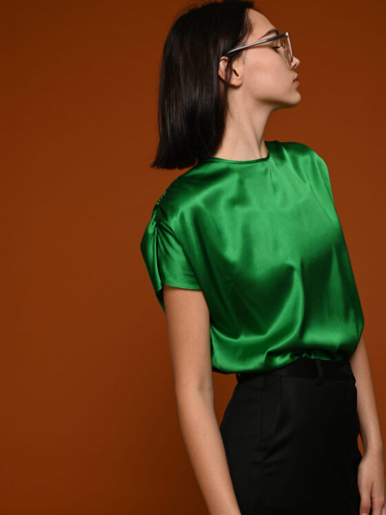 Princess Blouse. Emerald green.