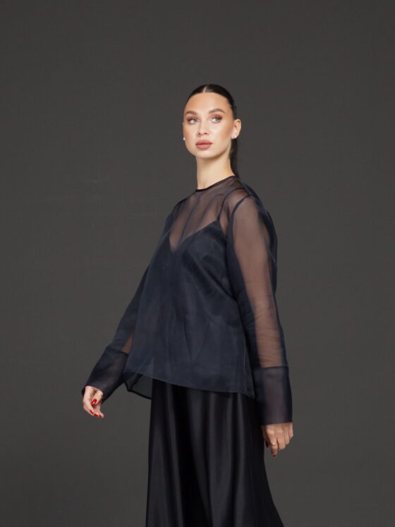 Silk organza tunic dark blue.